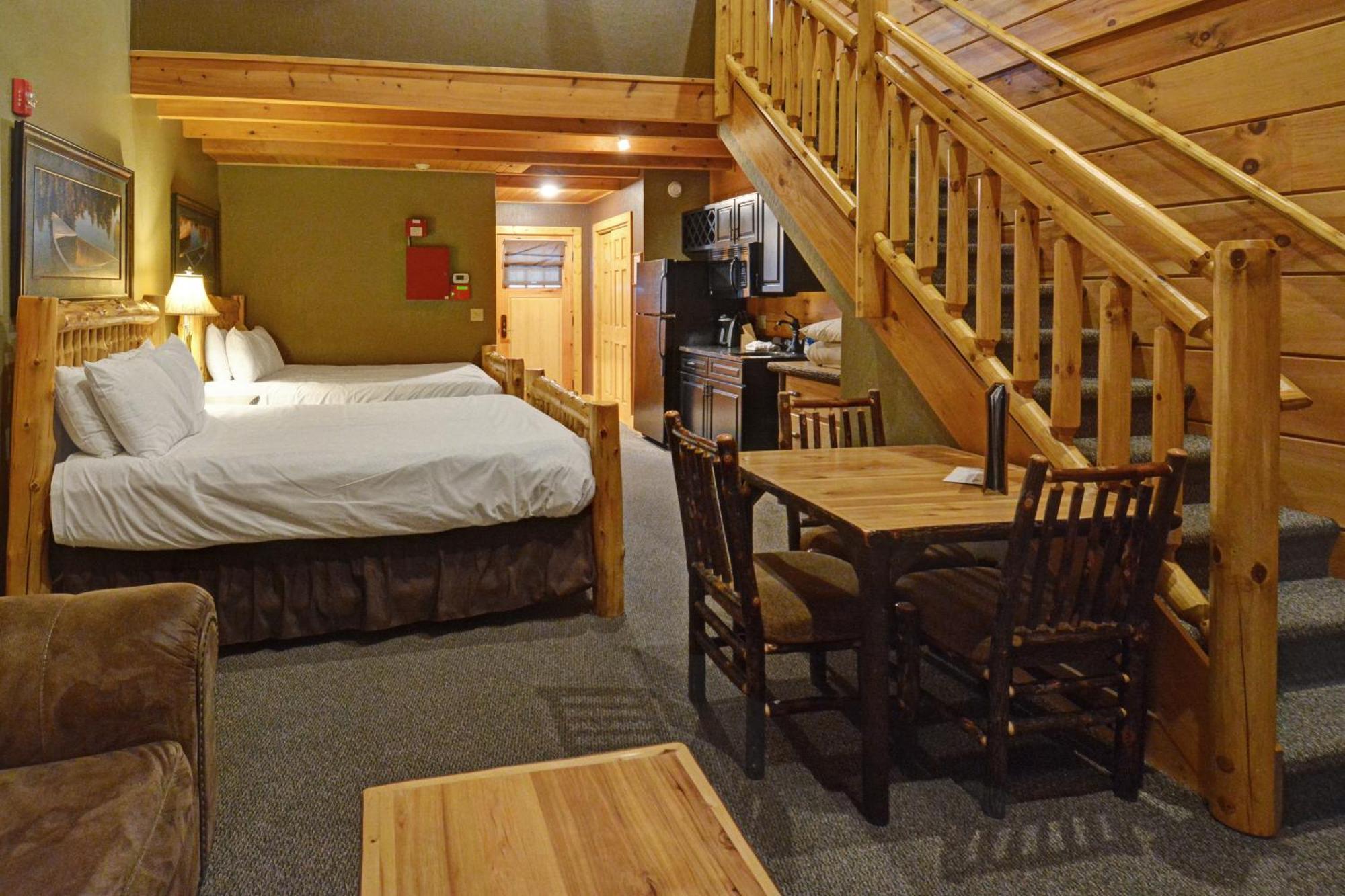 The Lodges At Sunset Village McHenry Room photo